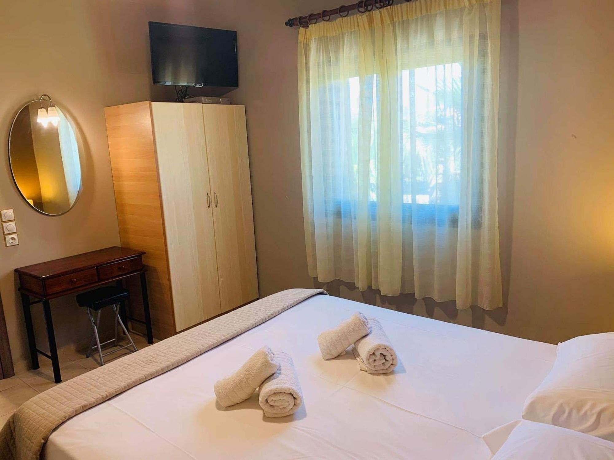 Finikes Apartments Stoupa Room photo