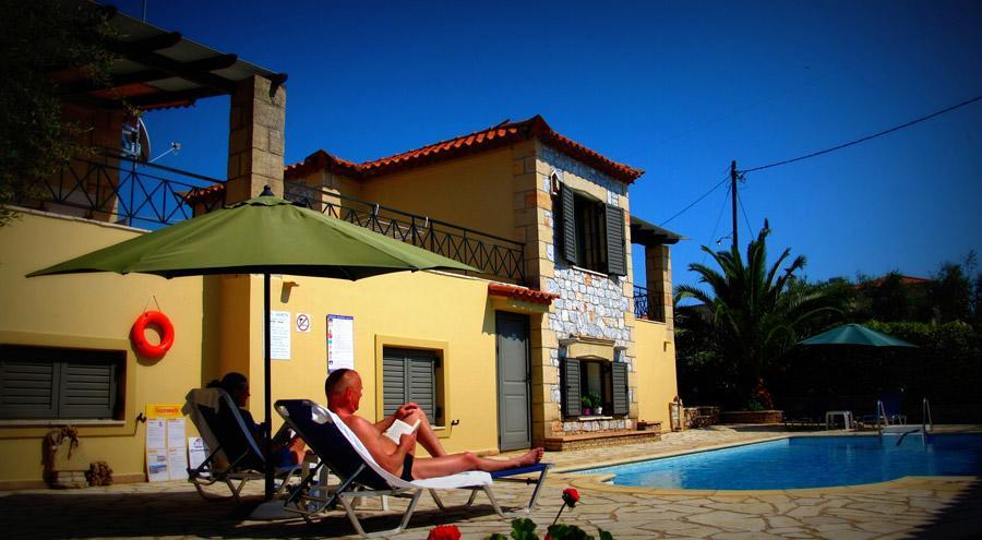 Finikes Apartments Stoupa Exterior photo